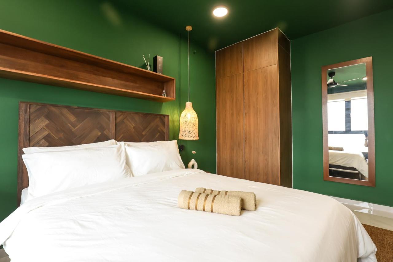 Peaceful Studio W Pool For 3 Pax - Seri Kembangan Buitenkant foto